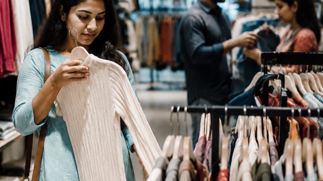 India's Retail Sector Faces Challenges Amidst Steady Apparel Growth | rpt pragmatic play, piala duni