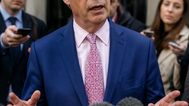 Nigel Farage Defends Controversial £5 Million Gift Amid Public Scrutiny | raja slot88 login link alt