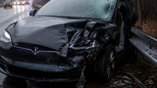 Tragic Tesla Crash Sparks Safety Concerns Over Autopilot Technology | ubisoft free games, prediksi p